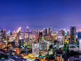 Nairobi: Hospital drama and art auctions – What's going on?